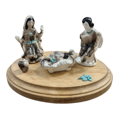 Handmade Small Horsehair Pottery Native Nativity Set without Tipi